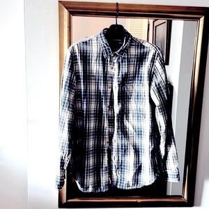 J Crew casual blue plaid long sleeve shirt with pocket
